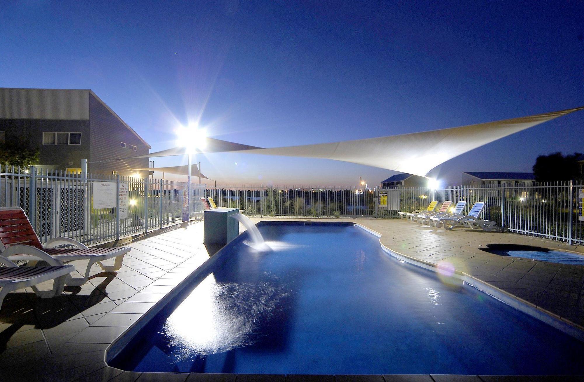 Aparthotel Quest Williamstown North Exterior foto
